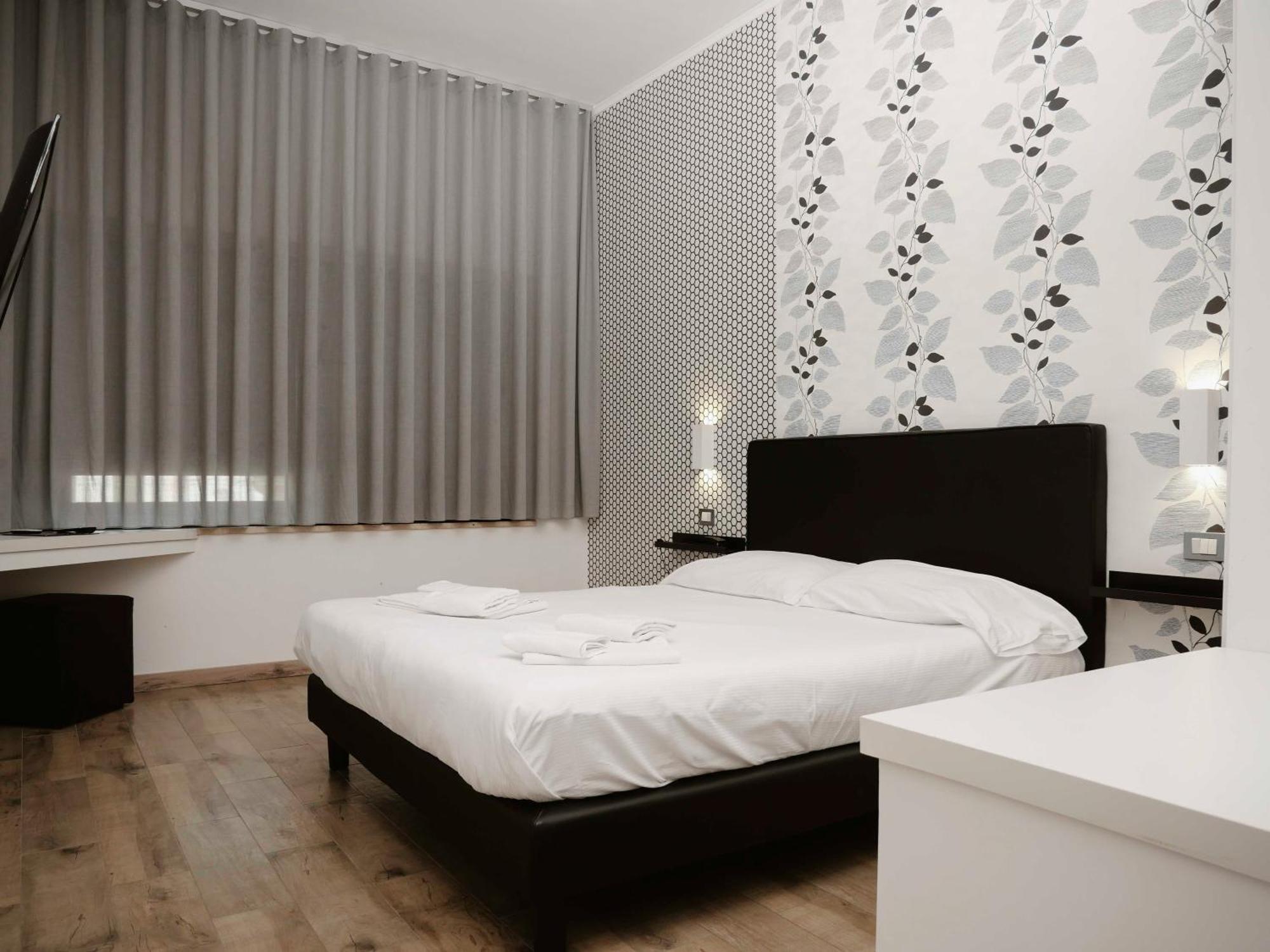 Millennium Gold Hotel Naples Luaran gambar